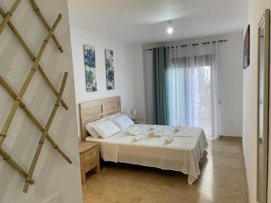 Beach Apartment In La Duquesa Marina Castillo de Sabinillas Kültér fotó
